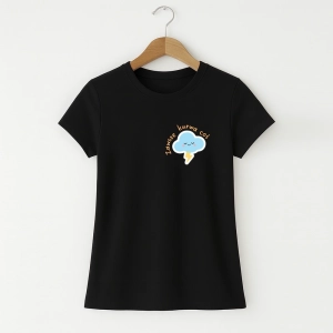 Damska koszulka z nadrukiem Zawsze ku*wa coś chmurka