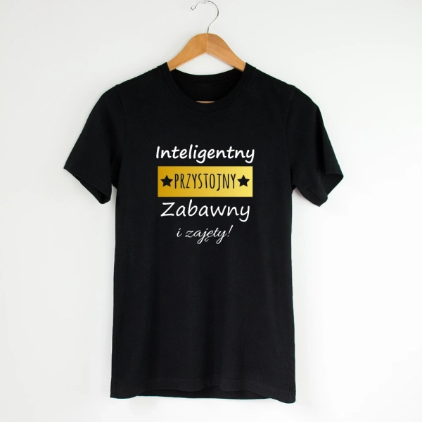 czarna-koszulka-meska-inteligentny-zajety-XL.webp