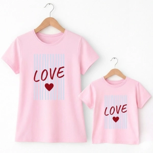 Komplet-damska-dziecieca-rozowy-love-paski.webp