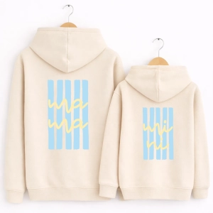 Komplet-bluz-z-kapturem-tyl-butter-cream-mama-mini-pastele.webp