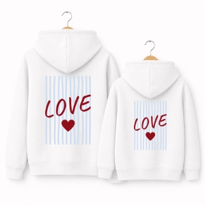 Komplet-bluz-z-kapturem-tyl-biale-love-paski.webp