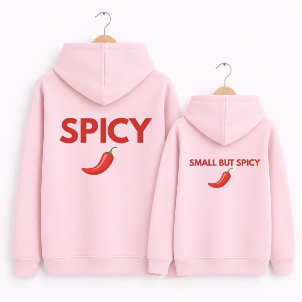 Komplet-bluz-z-kapturem-tyl-jasny-roz-spicy-papryczka.webp