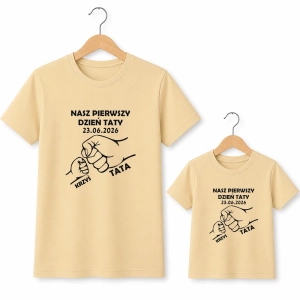 Nasz-pierwszy-dzien-taty-2026-komplet-koszulek-butter-cream-piesci-imie.webp