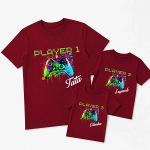 Komplet-koszulek-burgundowe-meska-2-dzieciece-pady-player-imiona.webp