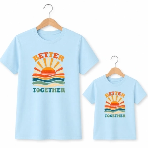 blekitne-koszulki-tata-dziecko-better-together-zachod.webp